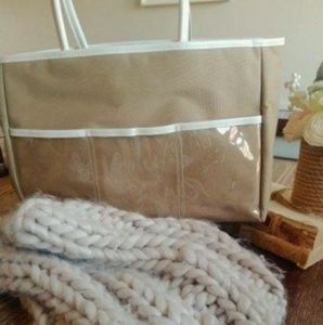 Cosmetic bag